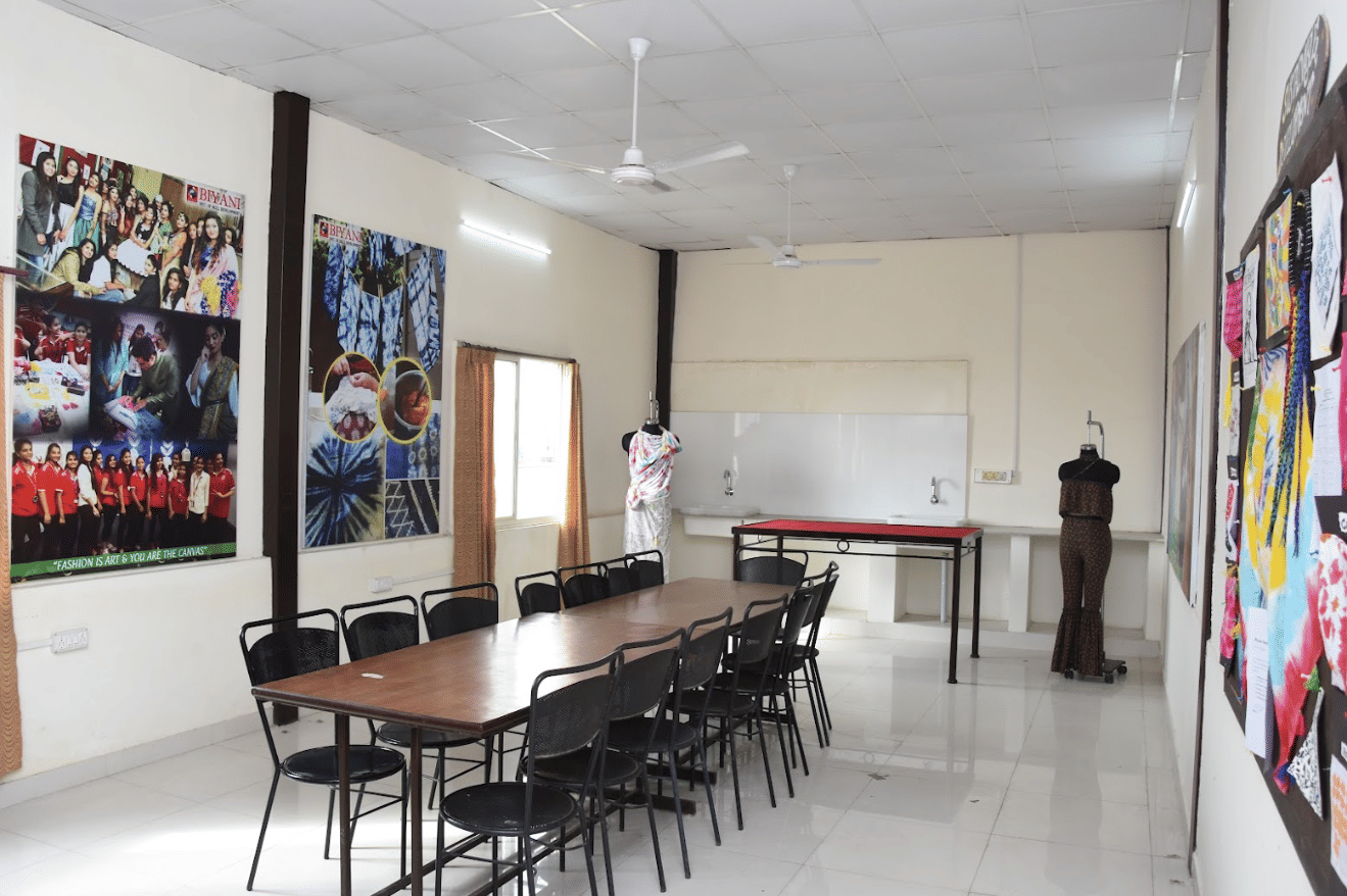 Biyani Girls College Jaipur Fashion Arts/Design photo 11